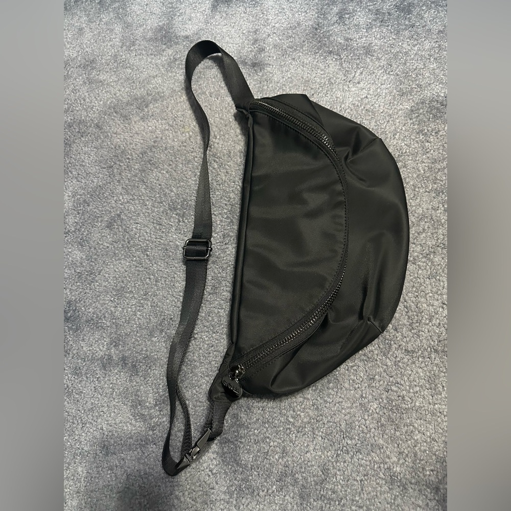 Stoney Clover Jumbo Fanny Pack